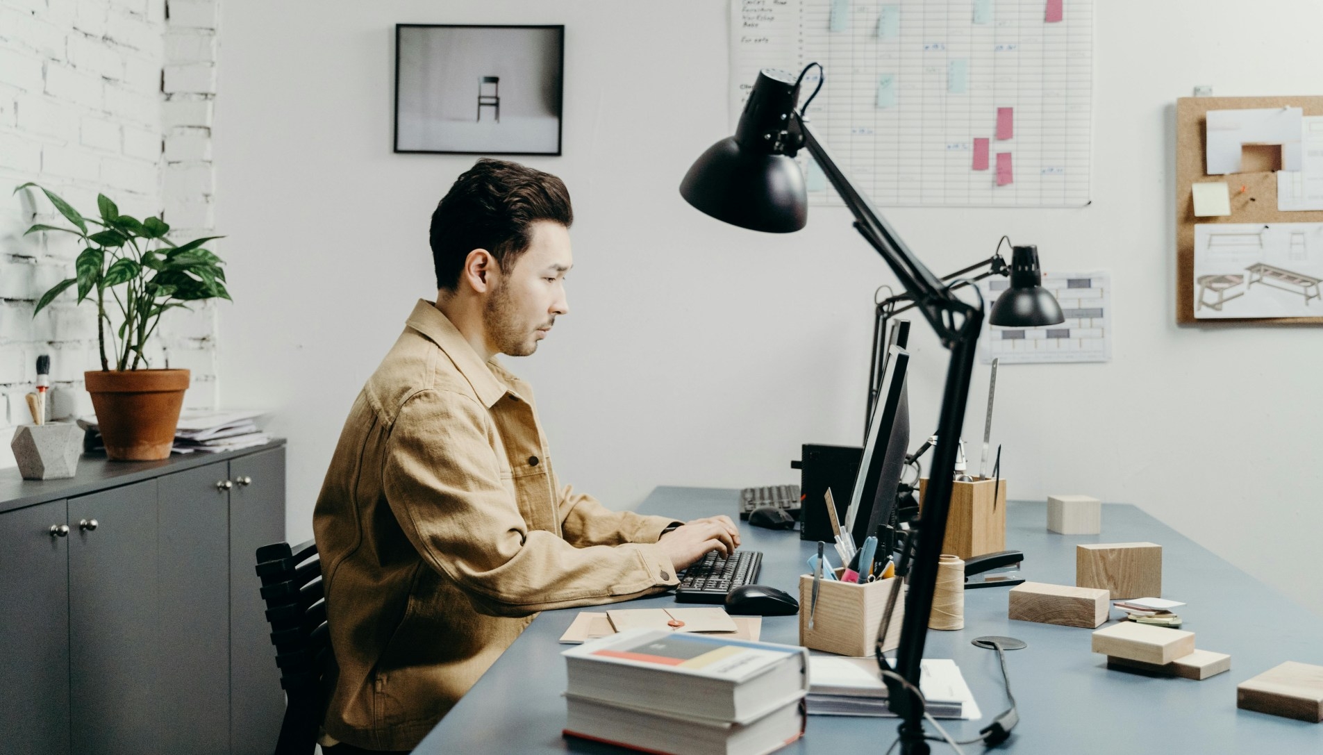 Understanding BCS Modelling Business Processes for Analysts